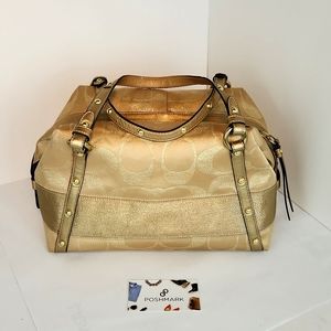 COACH Gold Bag/Gold Studs * COACH Key Chain *